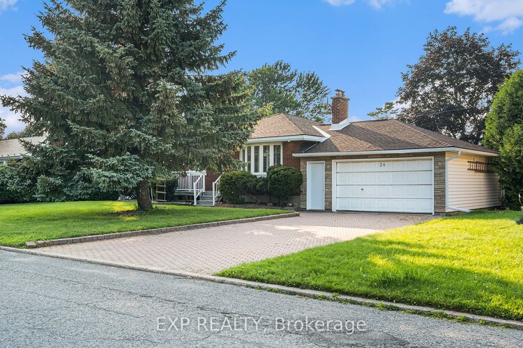 28 ROUNDHAY Dr, South of Baseline to Knoxdale, Ontario, 7606 - Manordale