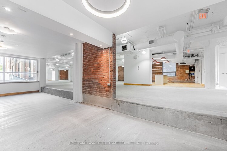 488 Wellington St W, Toronto, Ontario, Waterfront Communities C1