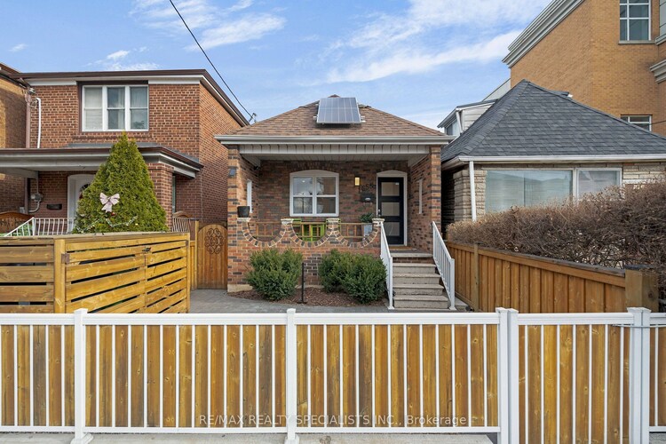 1655 Keele St, Toronto, Ontario, Keelesdale-Eglinton West