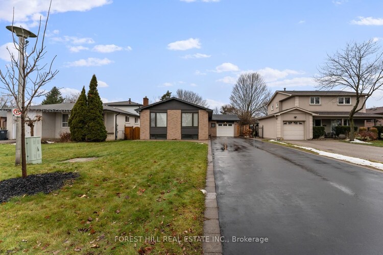 165 Kingsview Dr, Caledon, Ontario, Bolton North