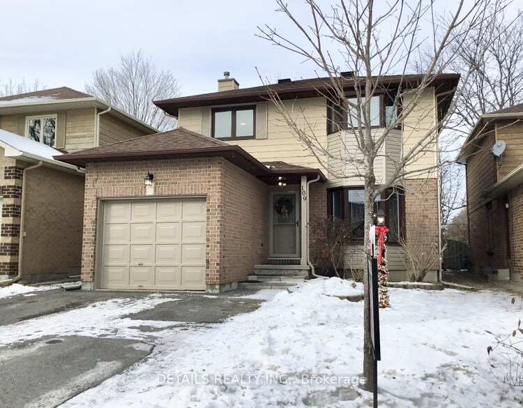 109 Beechfern Dr, Stittsville - Munster - Richmond, Ontario, 8202 - Stittsville (Central)