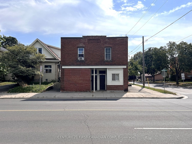 1267 Dundas St, London, Ontario, East M