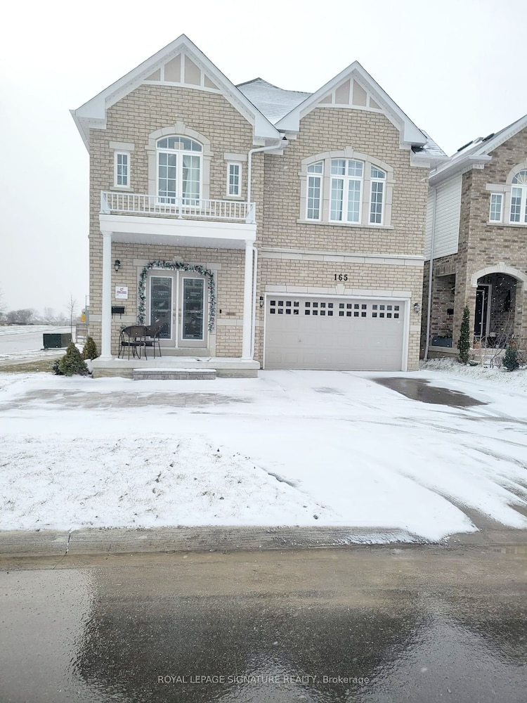 165 Whitefoot Cres, Ajax, Ontario, South East