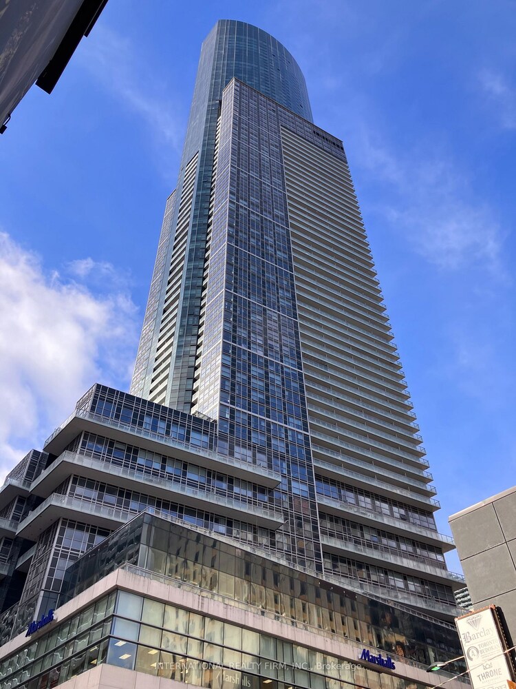 388 Yonge St, Toronto, Ontario, Bay Street Corridor