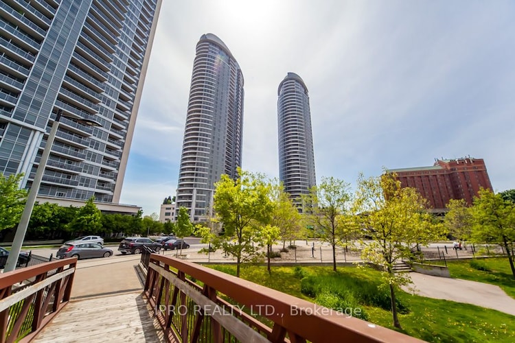 125 Village Green Sq, Toronto, Ontario, Agincourt South-Malvern West