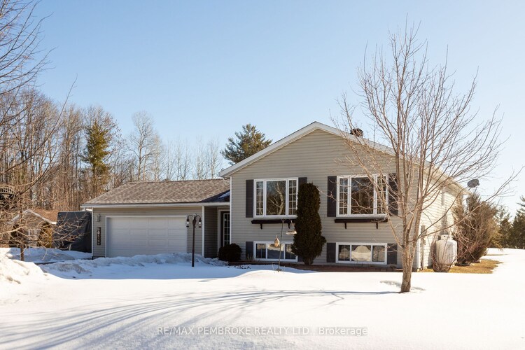 22 Kellard St, Laurentian Valley, Ontario, 531 - Laurentian Valley