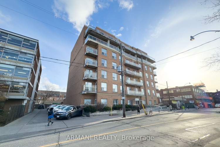 11 Christie St, Toronto, Ontario, Annex