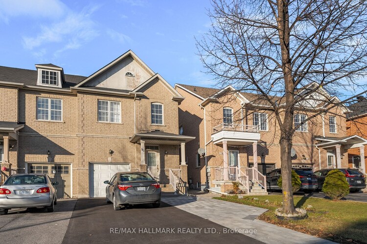 112 Arco Circ, Vaughan, Ontario, Maple