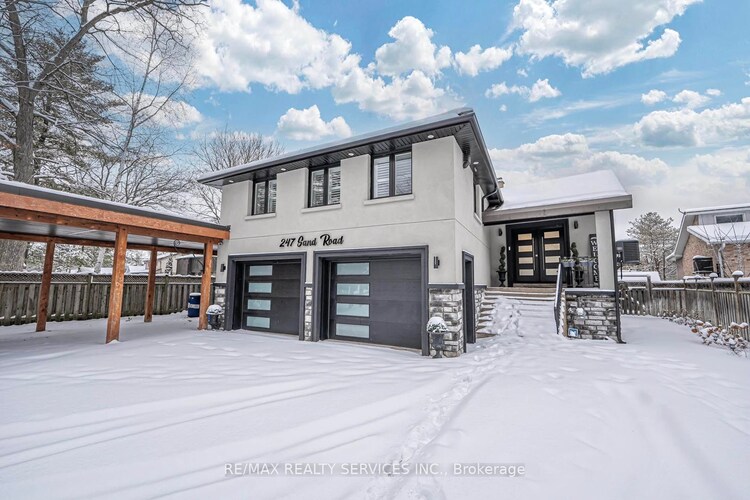 247 Sand Rd, East Gwillimbury, Ontario, Holland Landing