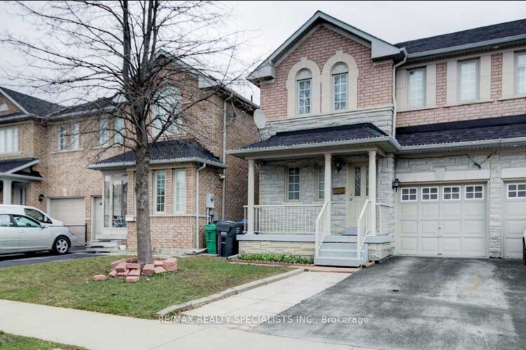 7 Canoe Glide Lane, Brampton, Ontario, Sandringham-Wellington