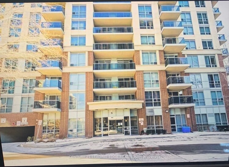 5 MICHAEL POWER Pl, Toronto, Ontario, Islington-City Centre West