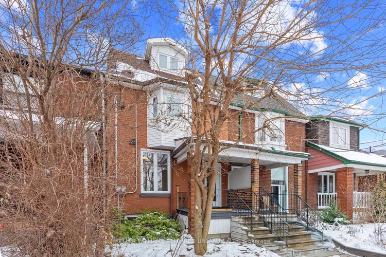 32 Castleton Ave, Toronto, Ontario, Rockcliffe-Smythe