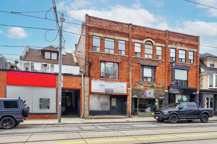 1046 Bathurst St, Toronto, Ontario, Annex