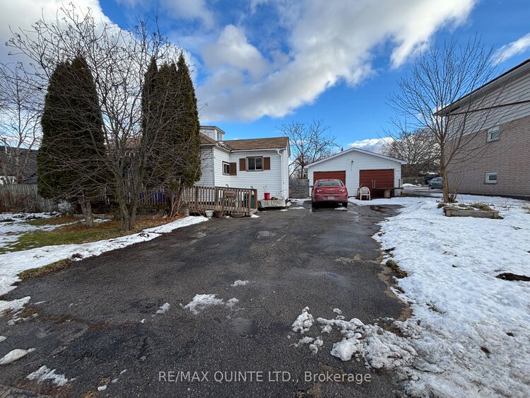 19 Frederick St, Quinte West, Ontario, 