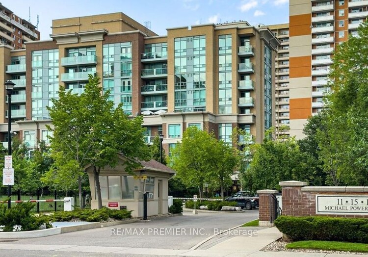 17 Michael Power Pl, Toronto, Ontario, Islington-City Centre West