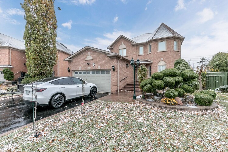 57 Cherokee Dr, Vaughan, Ontario, Maple