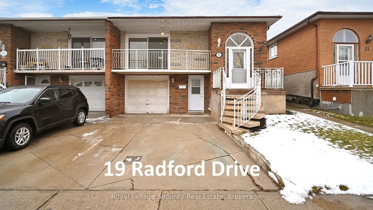 19 Radford Dr, Brampton, Ontario, Brampton North