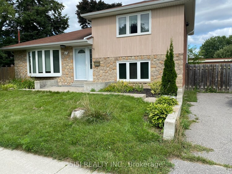 251 Lupin Dr, Whitby, Ontario, Downtown Whitby