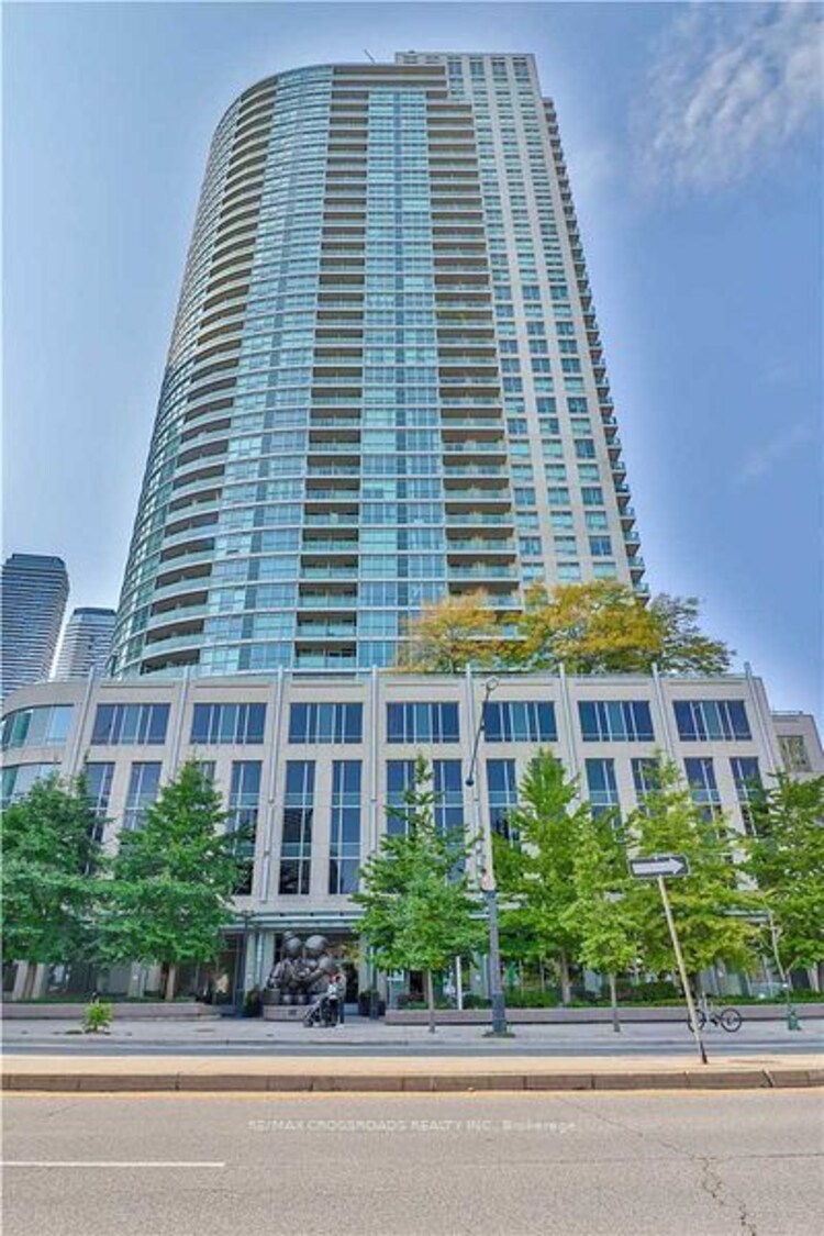 18 Yonge St, Toronto, Ontario, Waterfront Communities C1