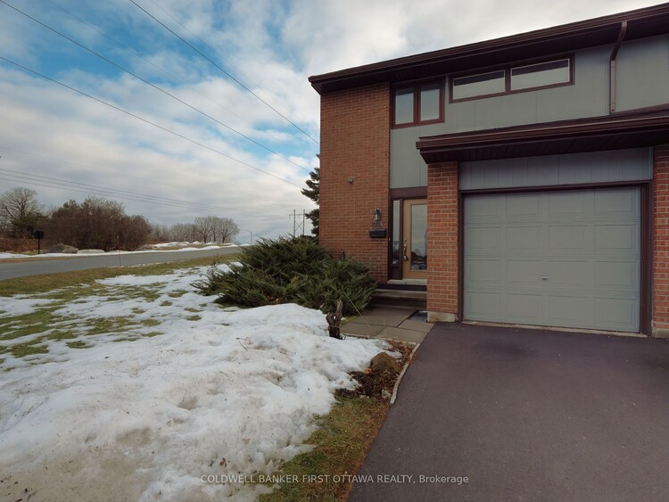 2 Selye Cres, Kanata, Ontario, 9001 - Kanata - Beaverbrook