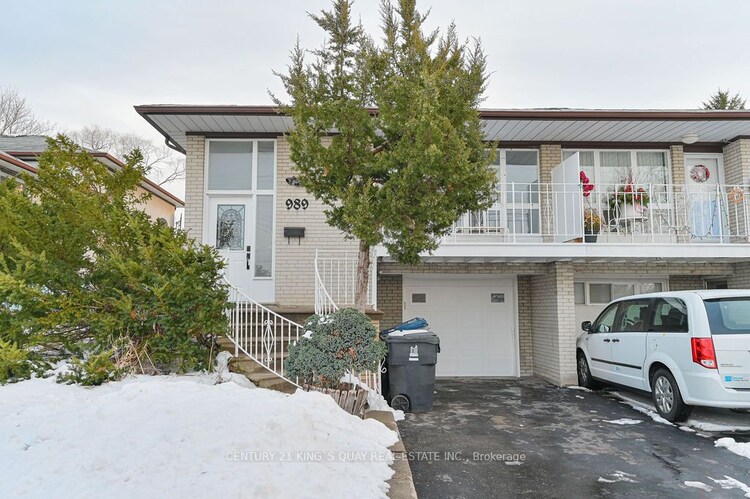 989 Old Cummer Ave, Toronto, Ontario, Bayview Woods-Steeles