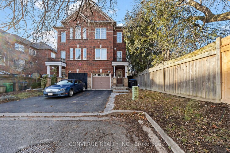 14 Gemstone Lane W, Brampton, Ontario, Downtown Brampton