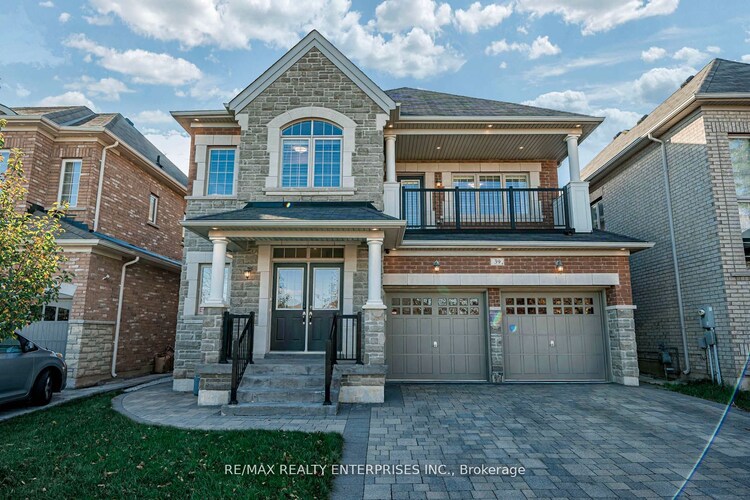 39 Lampman Cres, Brampton, Ontario, Credit Valley