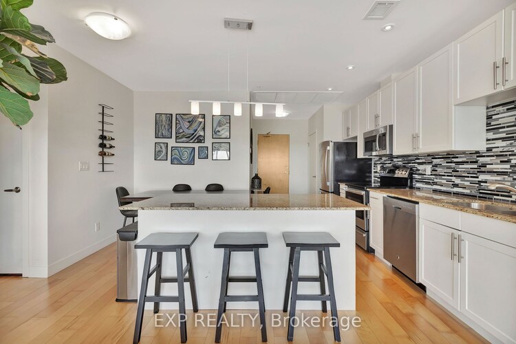 1 Victoria Street S, Kitchener, ON, 