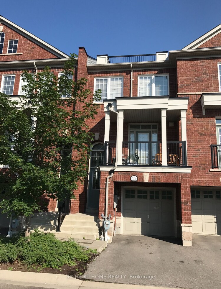 7120 Triumph Lane, Mississauga, Ontario, Lisgar