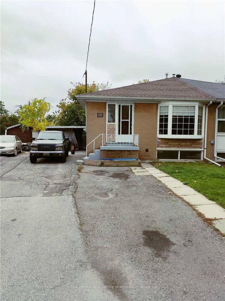 126 Sheldon Ave, Newmarket, Ontario, Bristol-London