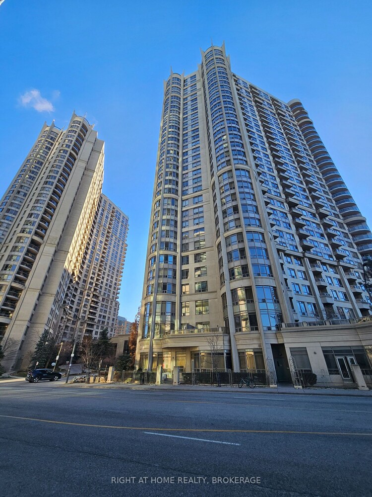 3888 Duke Of York Blvd, Mississauga, Ontario, City Centre