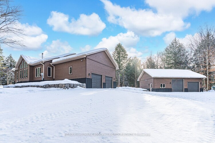 4571 Aspdin Rd, Muskoka Lakes, Ontario, 