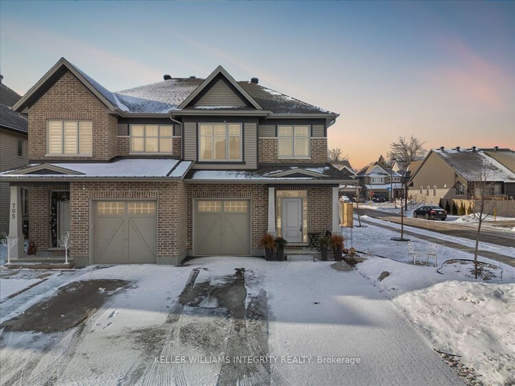 707 Vivera Pl, Stittsville - Munster - Richmond, Ontario, 8211 - Stittsville (North)