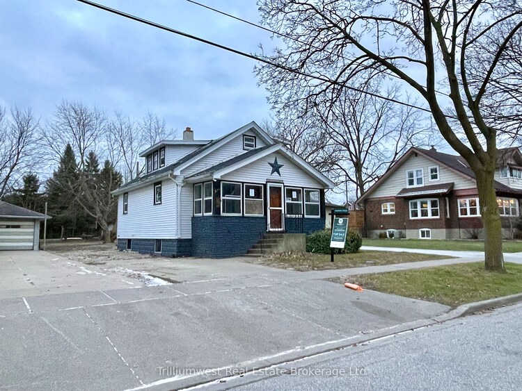 44 Robinson St, Leamington, Ontario, Leamington