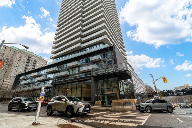 1815 Yonge St, Toronto, Ontario, Mount Pleasant West