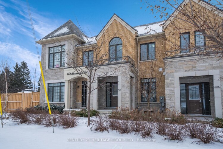 253 Bloomington Rd, Richmond Hill, Ontario, Oak Ridges