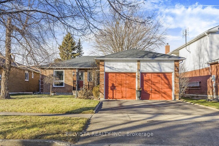 81 Foster Creek Dr, Clarington, Ontario, Newcastle