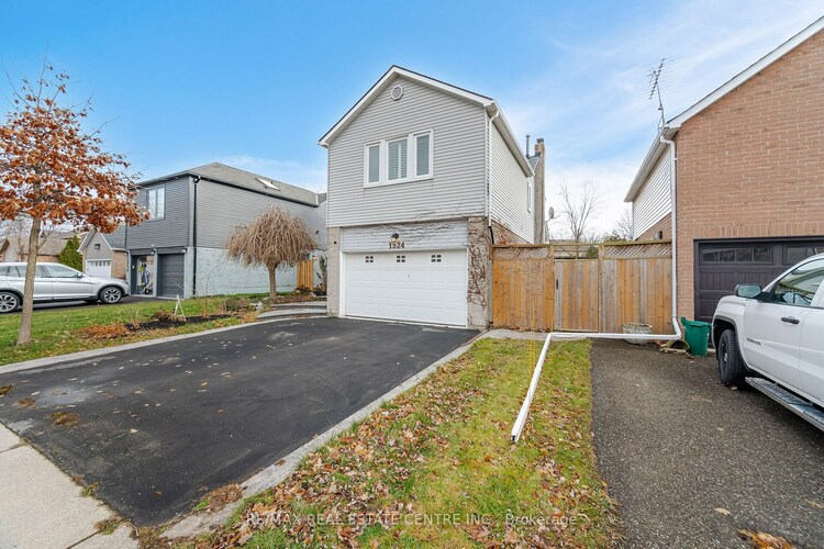 1524 Greenbriar Dr, Oakville, Ontario, 1007 - GA Glen Abbey