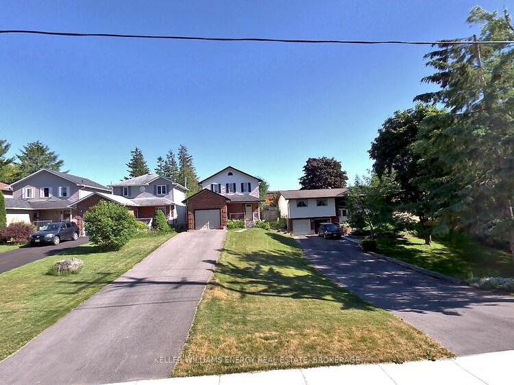 53 Wilmot St, Clarington, Ontario, Newcastle