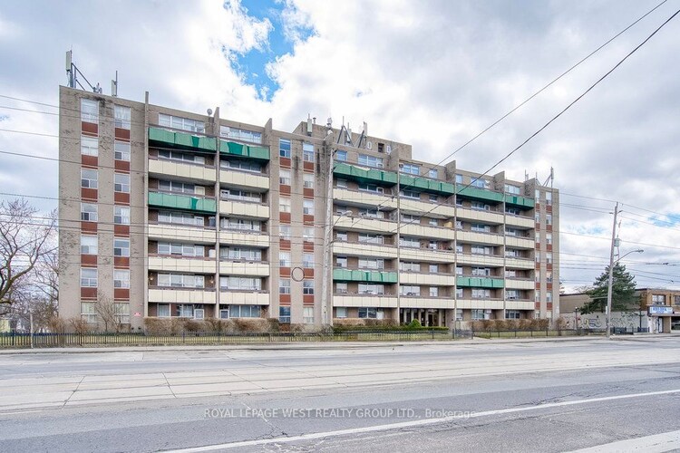 3621 Lake Shore Boulevard W, Toronto, ON, Long Branch