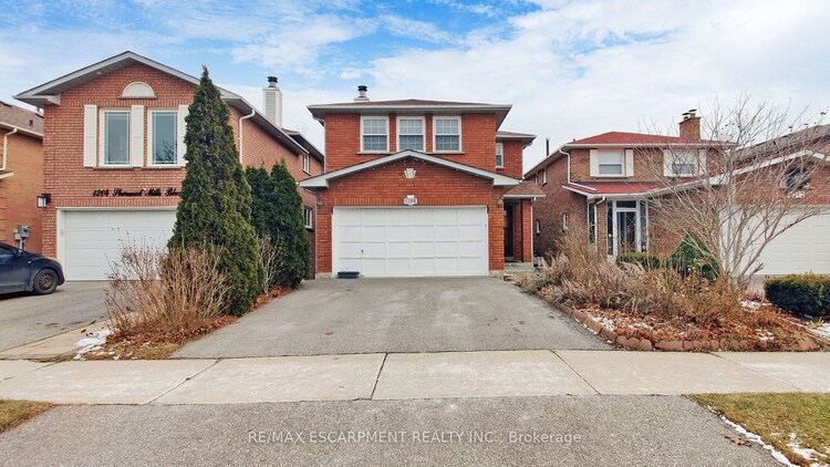 1208 Sherwood Mills Blvd, Mississauga, Ontario, East Credit