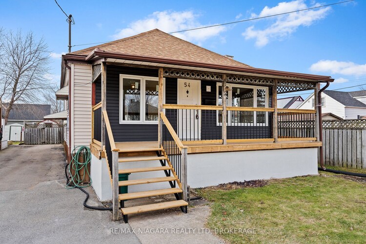 54 Elizabeth St, Port Colborne, Ontario, 