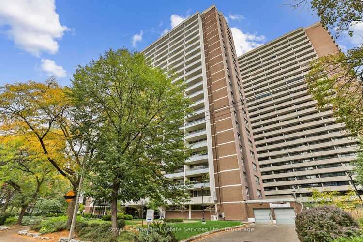 30 Gloucester St, Toronto, Ontario, Church-Yonge Corridor