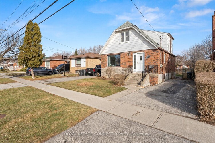 134 Ellendale Dr, Toronto, Ontario, Dorset Park