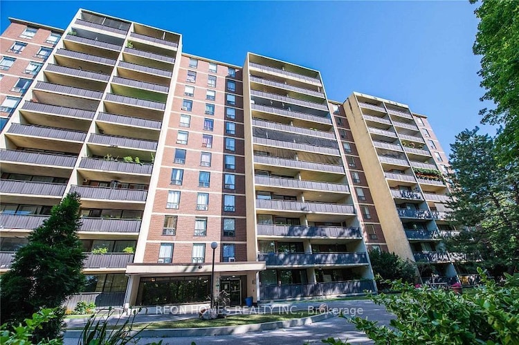 15 London Green Crt N, Toronto, Ontario, Glenfield-Jane Heights