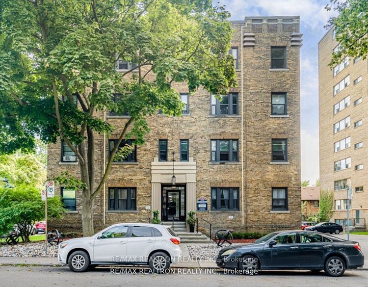 1 Mallory Gdns, Toronto, Ontario, Yonge-St. Clair