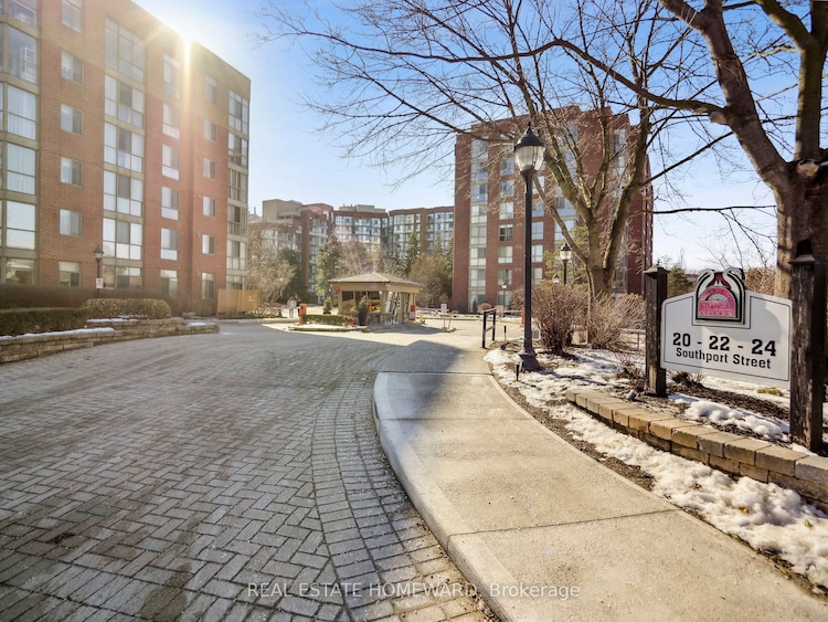 24 Southport St, Toronto, Ontario, High Park-Swansea