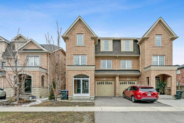 19 Delambray St, Brampton, Ontario, Sandringham-Wellington