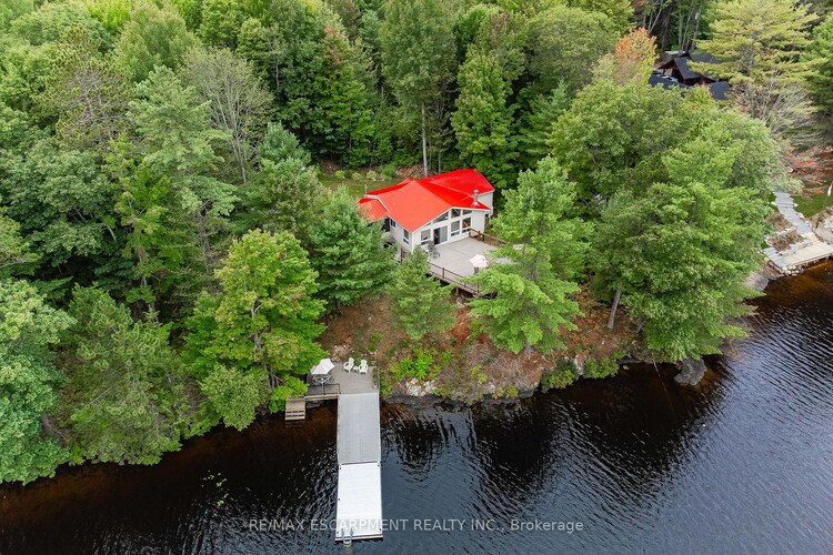 1076 Thanksgiving Rock Way, Gravenhurst, Ontario, 