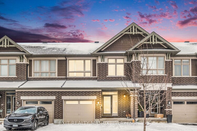 811 Clapham Terr, Stittsville - Munster - Richmond, Ontario, 8203 - Stittsville (South)